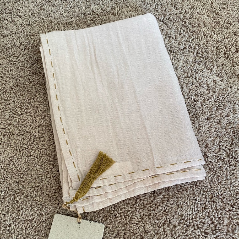 Numero 74 swaddle blanket